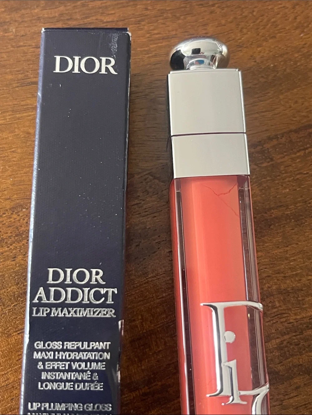Dior Addict Lip Maximizer 004 Coral ..new in box